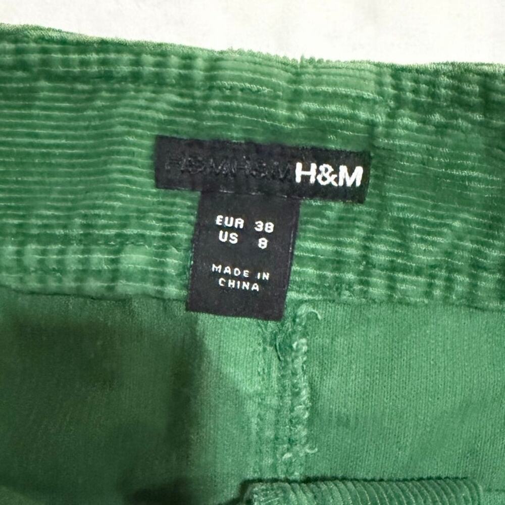 H&M Corduroy Skirt Green Womens 8 Aline Below Knee Winter Fall Classic - Picture 2 of 7